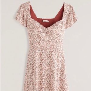 NEW Abercrombie & Fitch Red Floral Mini Dress